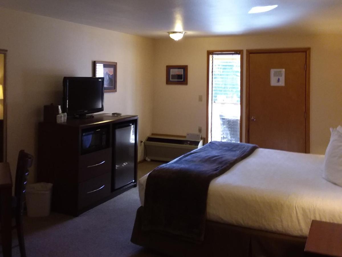 Nisqually Lodge Эшфорд Экстерьер фото