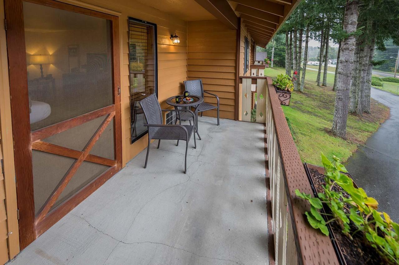 Nisqually Lodge Эшфорд Экстерьер фото